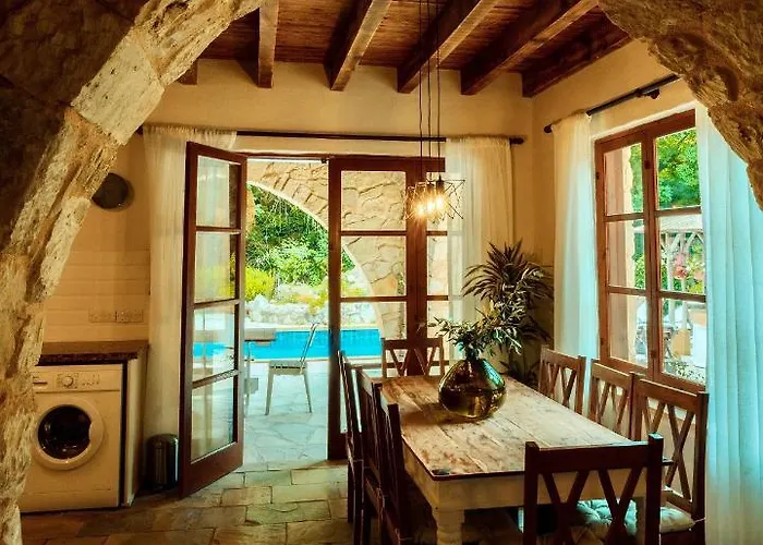 Hotel Secret Forest - Wellness Retreat & Healing (adults Only) Paphos