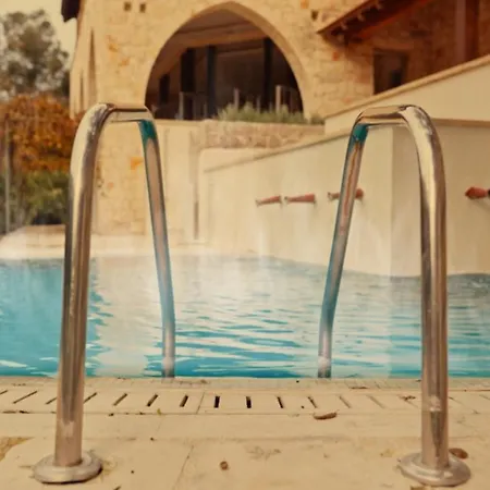 מלון Secret Forest - Wellness Retreat & Healing (adults Only) מיליו